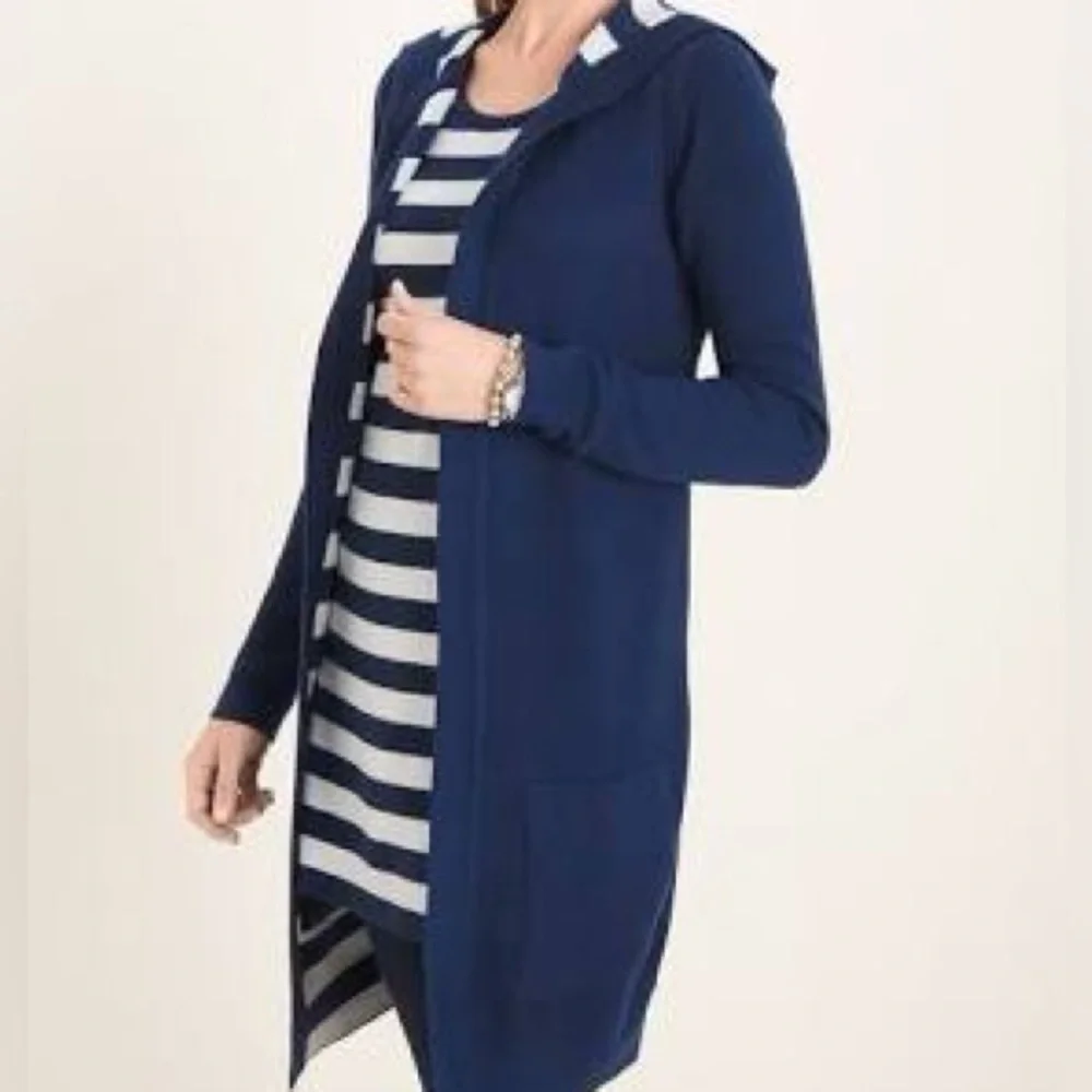 Chico’s Zenergy Reversible Navy White Stripe Cardigan Sweater NWT - Picture 2 of 14